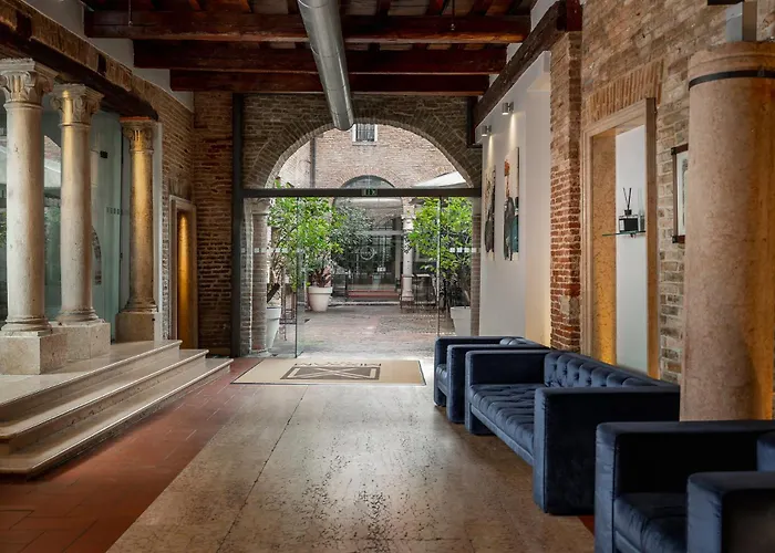 Maxxim & Loft Ferrara