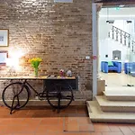 Otel Maxxim & Loft
