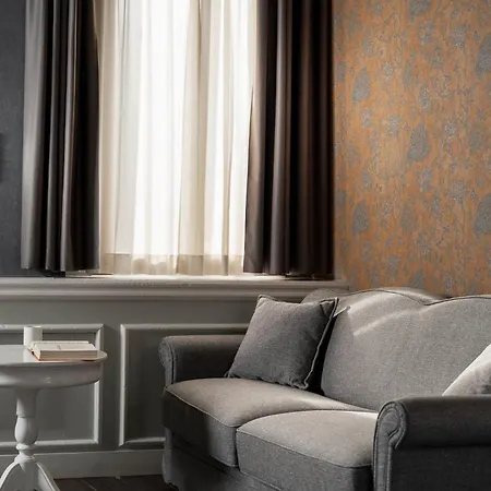 Maxxim & Loft Ferrare