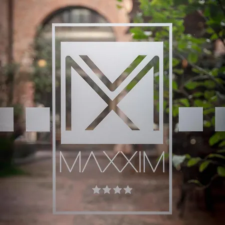 Maxxim & Loft 4*