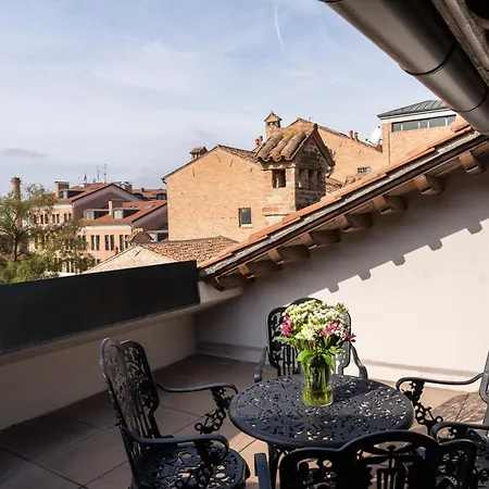 Maxxim & Loft Hotel Ferrara