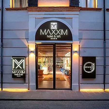 Maxxim & Loft