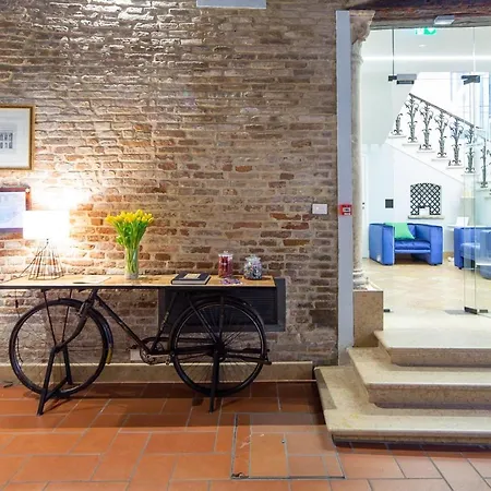 Hotel Maxxim & Loft