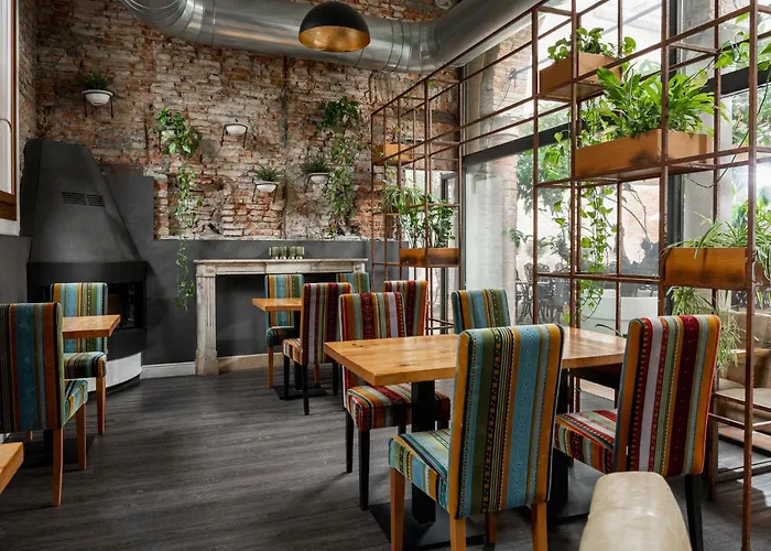 Maxxim & Loft Otel 4*